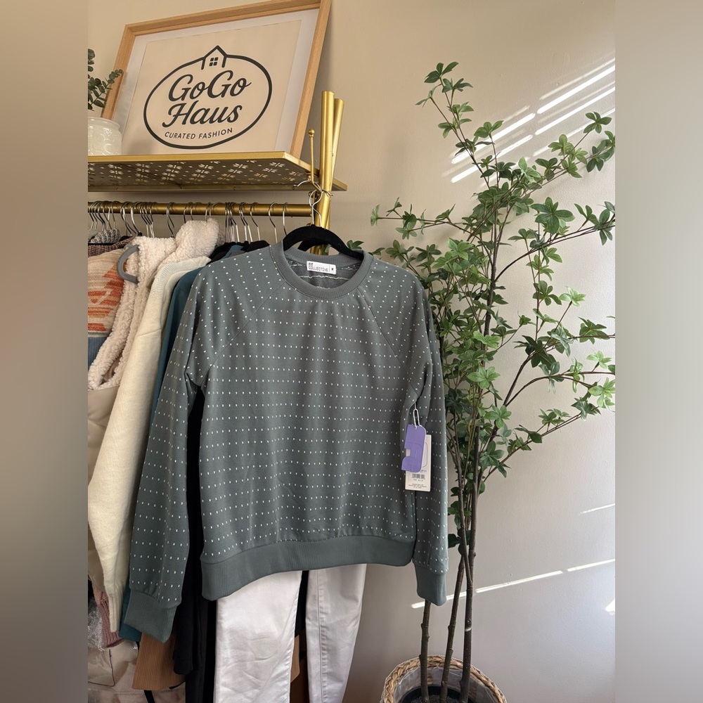 Fit collective Sweatshirt NWT